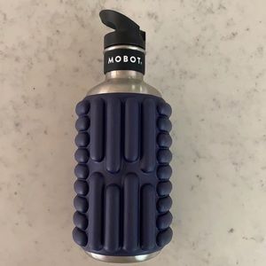 MOBOT stainless steel water bottle plus foam roller
